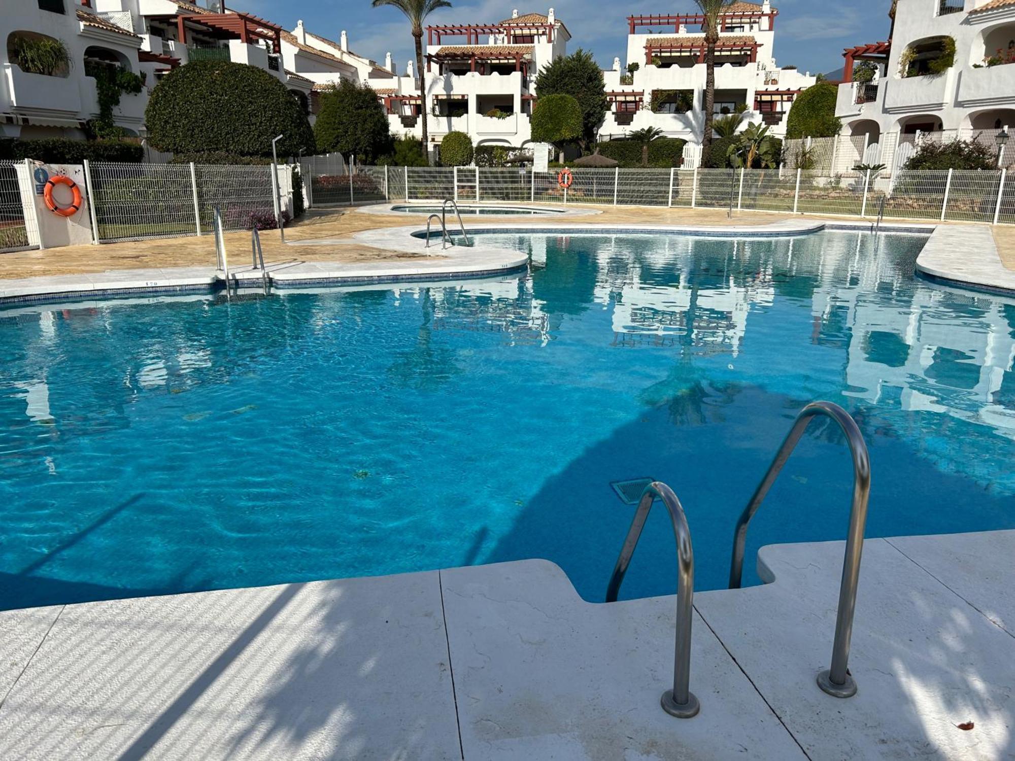 2 Bed Apartment In San Pedro Marbella Exteriér fotografie